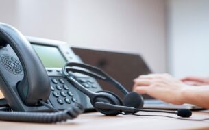 تلفن اینترنتی و تلفن سنتی